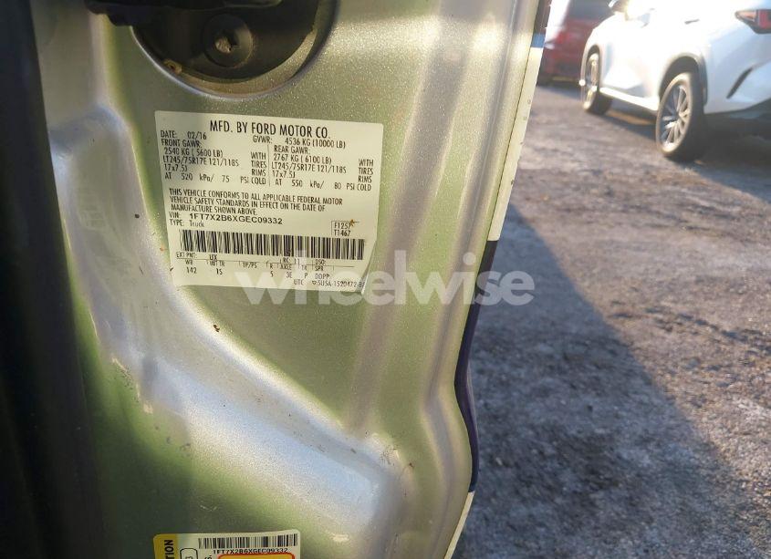 Photo 9 of 2016 Ford F-250 XL (VIN 1FT7X2B6XGEC09332)