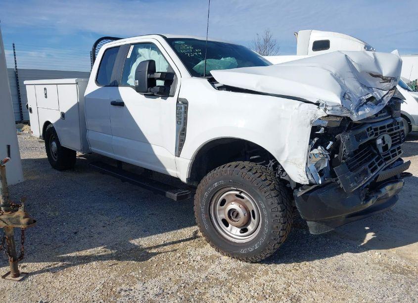 2023 Ford F-250 XL (VIN 1FT7X2BA2PED71508) main photo