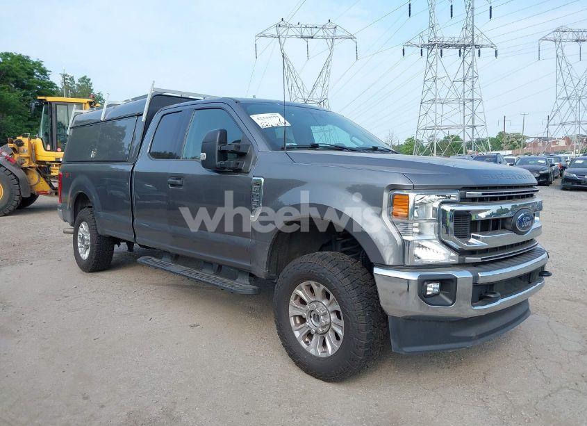 2022 Ford F-250 XLT (VIN 1FT7X2BN0NED55131) main photo