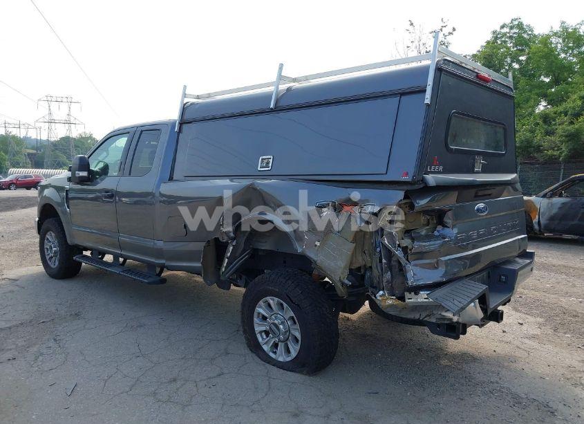 Photo 3 of 2022 Ford F-250 XLT (VIN 1FT7X2BN0NED55131)