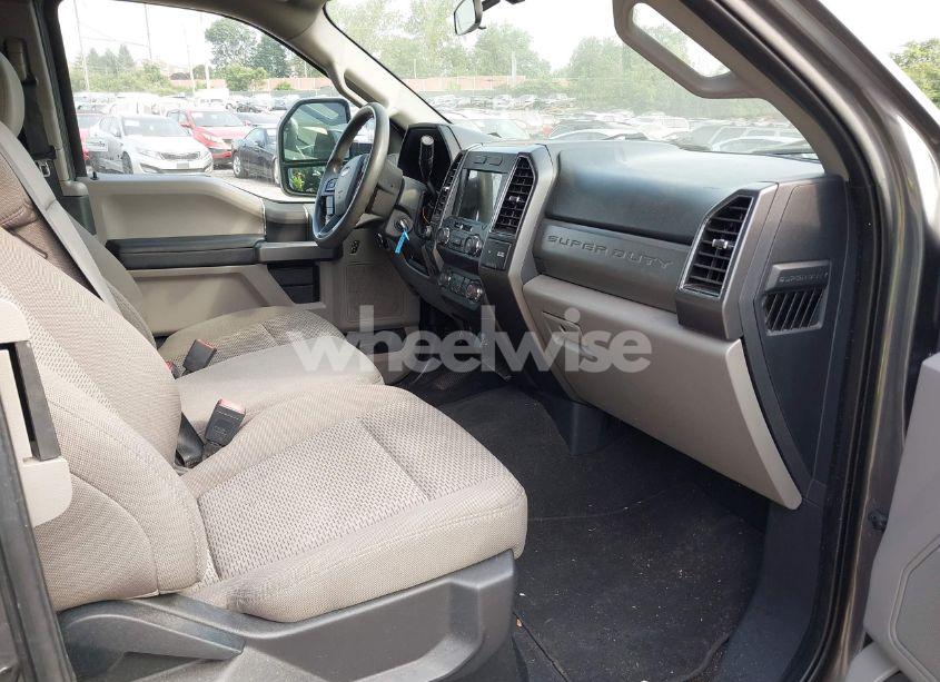 Photo 5 of 2022 Ford F-250 XLT (VIN 1FT7X2BN0NED55131)