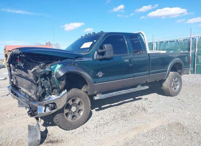 Photo 2 of 2011 Ford F-250 LARIAT (VIN 1FT7X2BT1BEB29965)