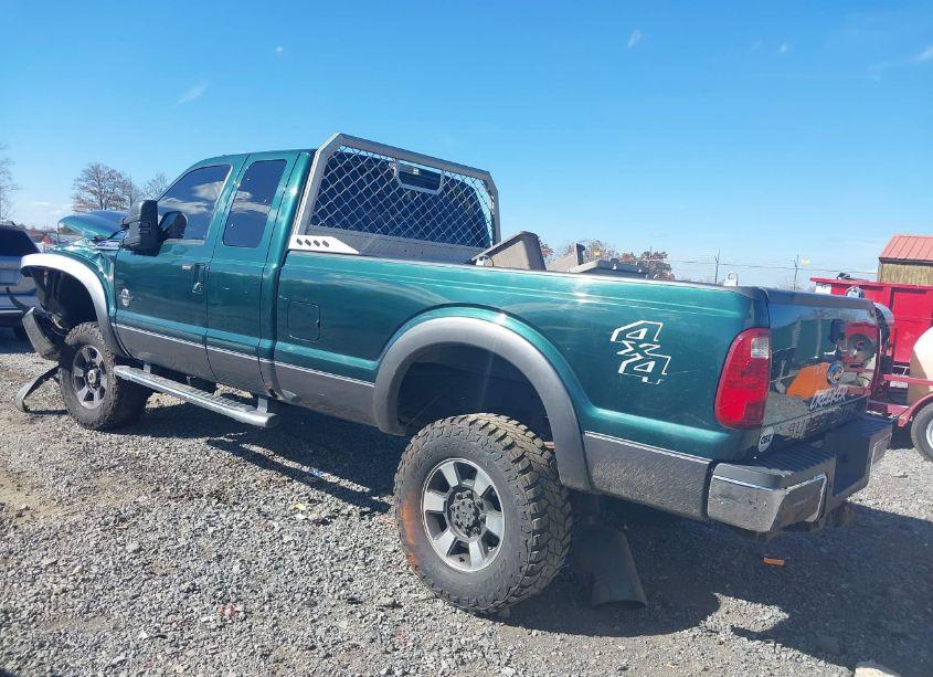 Photo 3 of 2011 Ford F-250 LARIAT (VIN 1FT7X2BT1BEB29965)