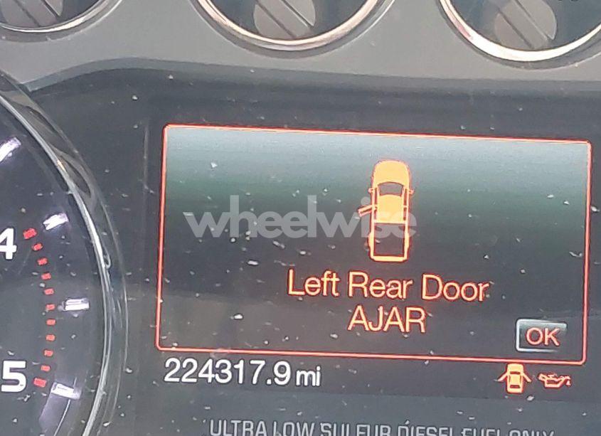 Photo 16 of 2015 Ford F-250 XLT (VIN 1FT7X2BT2FED37097)