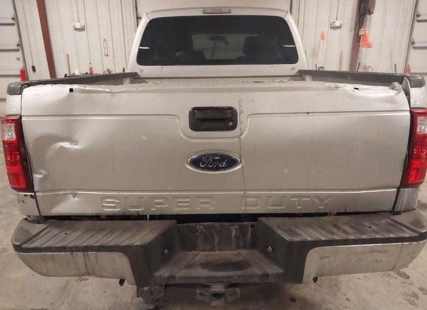 Photo 6 of 2016 Ford F-250 XLT (VIN 1FT7X2BT3GEB44667)