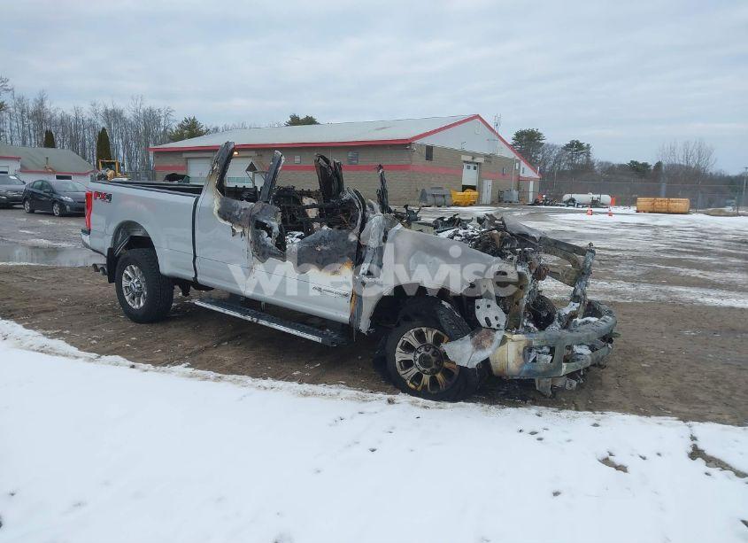 2018 Ford F-250 XLT (VIN 1FT7X2BT3JEC85505) main photo