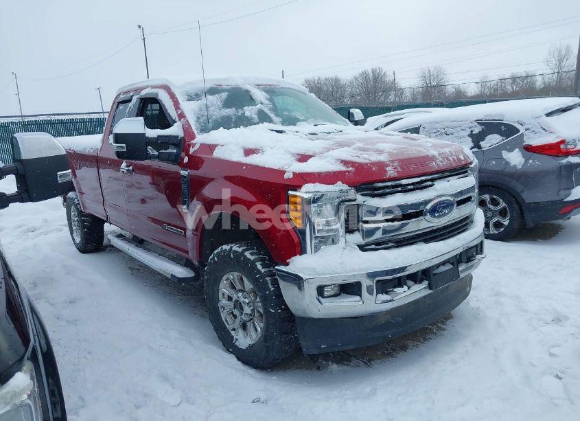 2017 Ford F-250 XLT (VIN 1FT7X2BT5HED89374) main photo