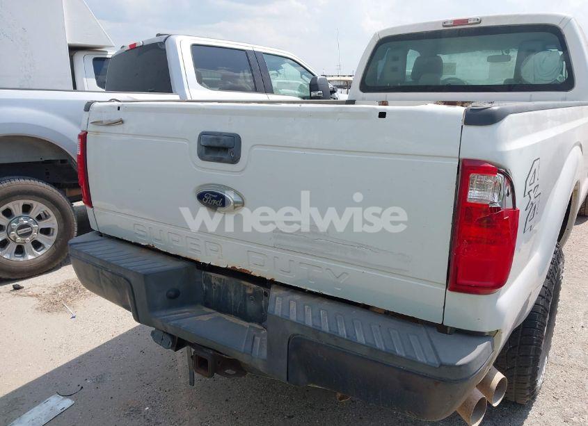Photo 16 of 2015 Ford F-250 XL (VIN 1FT7X2BT8FEA63663)