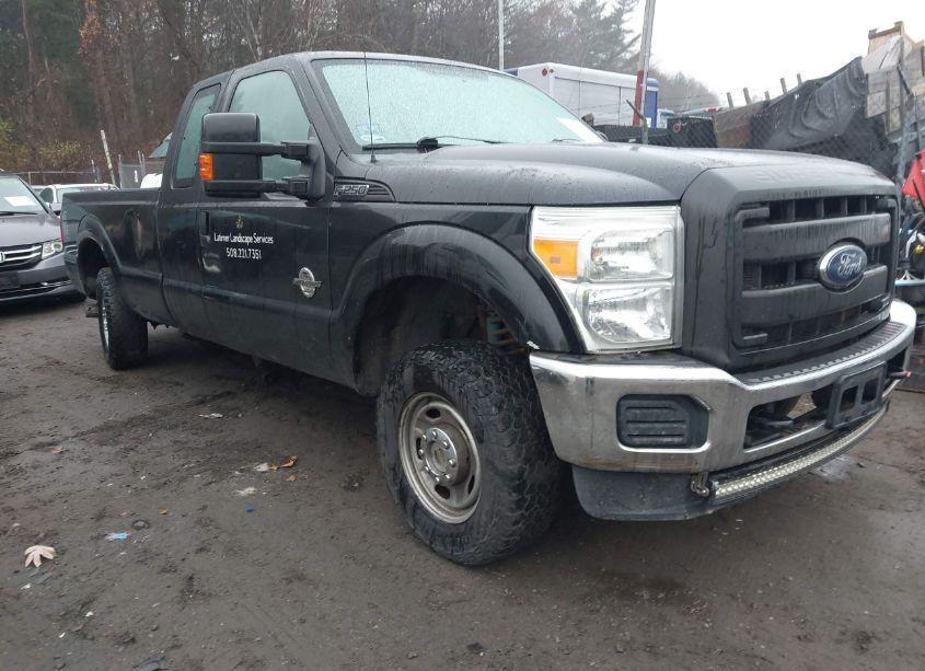 2011 Ford F-250 XL (VIN 1FT7X2BT9BEB17112) main photo