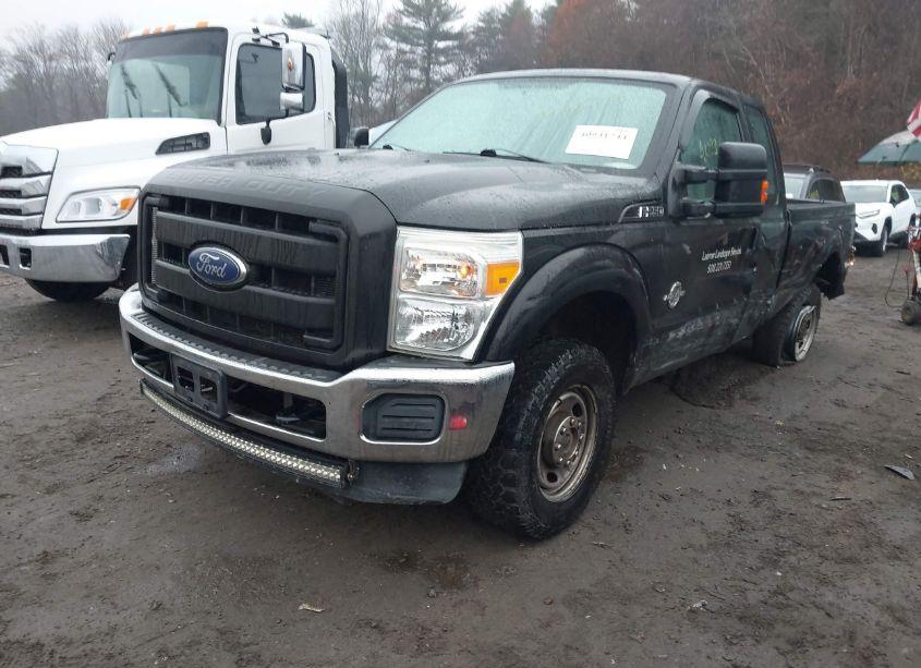 Photo 2 of 2011 Ford F-250 XL (VIN 1FT7X2BT9BEB17112)