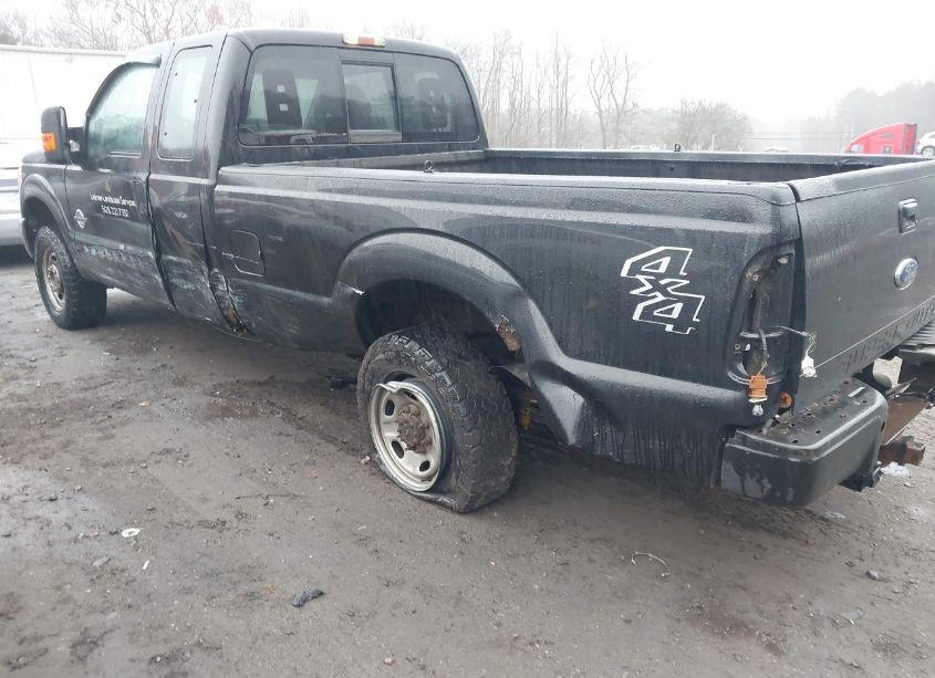 Photo 3 of 2011 Ford F-250 XL (VIN 1FT7X2BT9BEB17112)