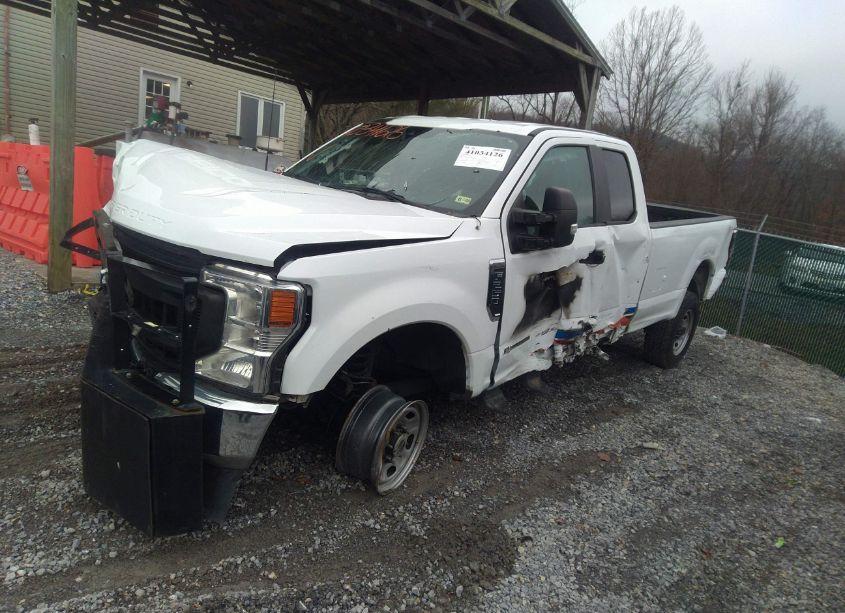 Photo 2 of 2022 Ford F-250 XL (VIN 1FT7X2BTXNEE69278)