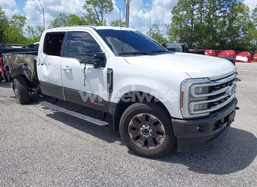 2024 Ford F-250 KING RANCH (VIN 1FT8W2BM0REE87665) main photo
