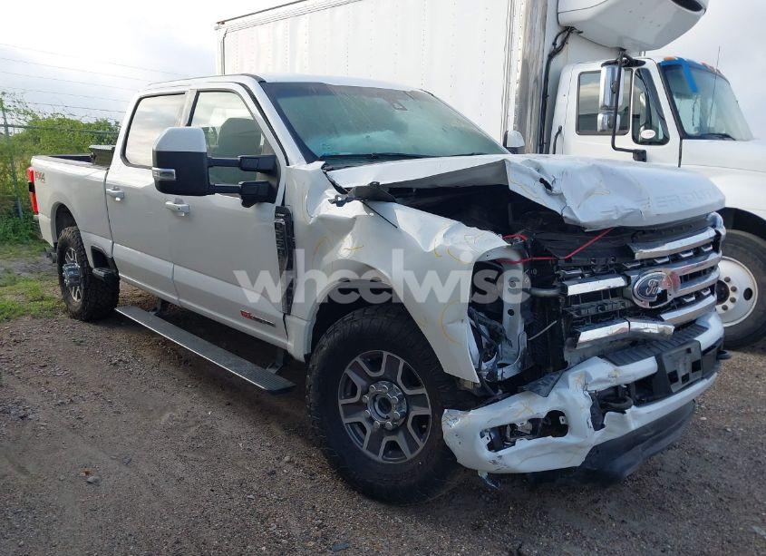 2023 Ford F-250 LARIAT (VIN 1FT8W2BM1PEC87052) main photo