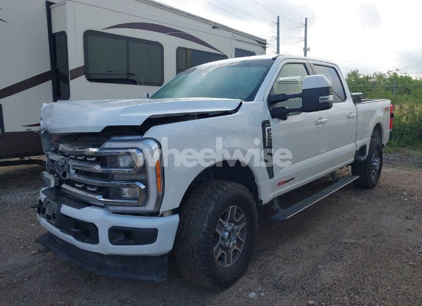 Photo 2 of 2023 Ford F-250 LARIAT (VIN 1FT8W2BM1PEC87052)