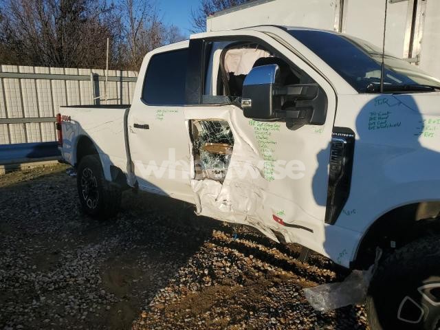 Photo 7 of 2024 FORD F250 SUPER DUTY (VIN 1FT8W2BM5REE64205)