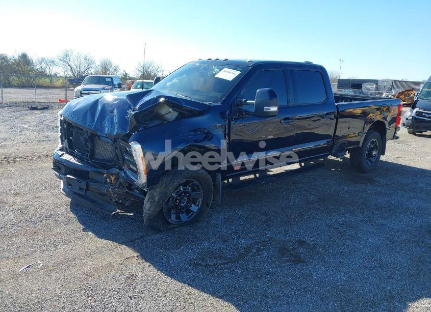 Photo 2 of 2023 Ford F-250 LARIAT (VIN 1FT8W2BMXPEC68922)