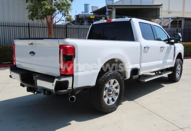 Photo 8 of 2024 FORD F250 SUPER DUTY (VIN 1FT8W2BN1REC38638)