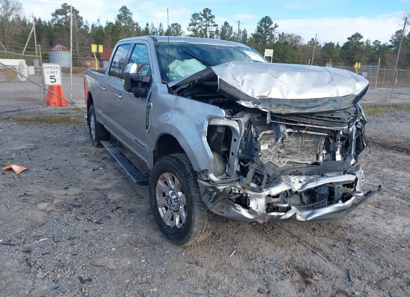 2022 Ford F-250 PLATINUM (VIN 1FT8W2BT0NED07845) main photo