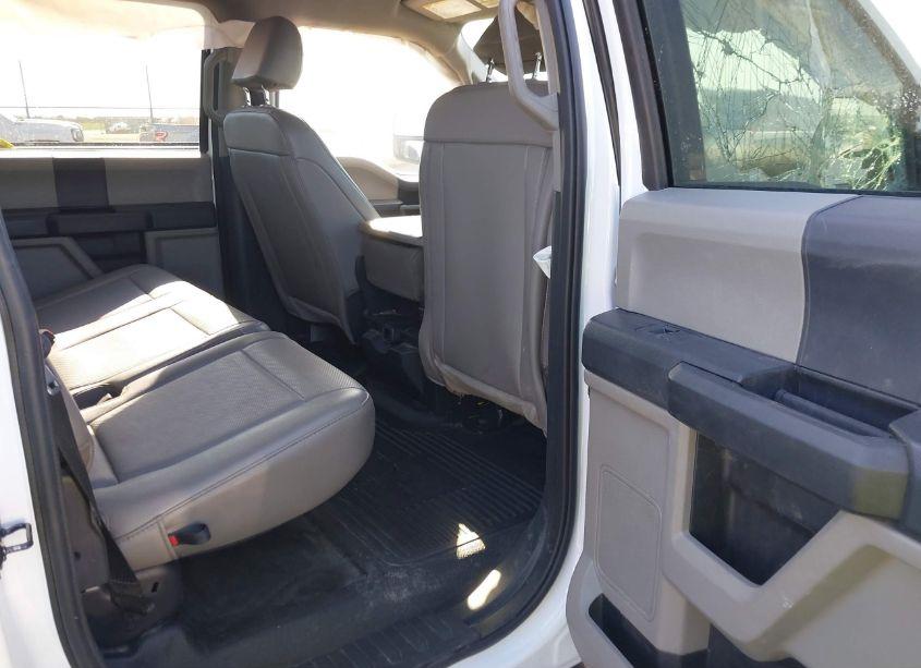 Photo 6 of 2022 Ford F-250 XL (VIN 1FT8W2BT0NEF63841)