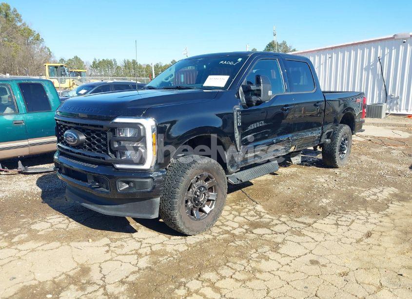 Photo 2 of 2023 Ford F-250 LARIAT (VIN 1FT8W2BT2PEC96883)