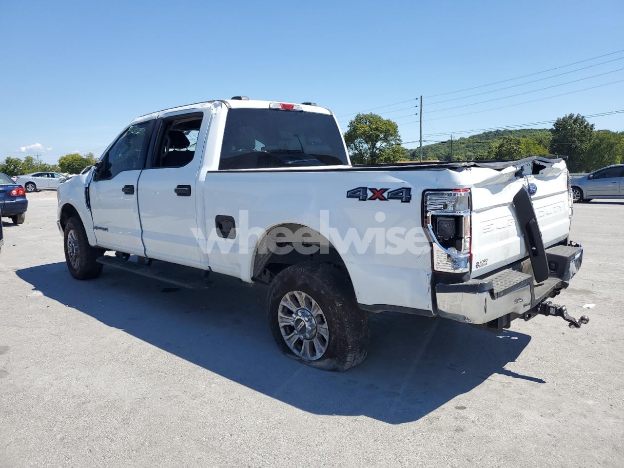 Photo 2 of 2022 FORD F250 SUPER DUTY (VIN 1FT8W2BT3NED50303)