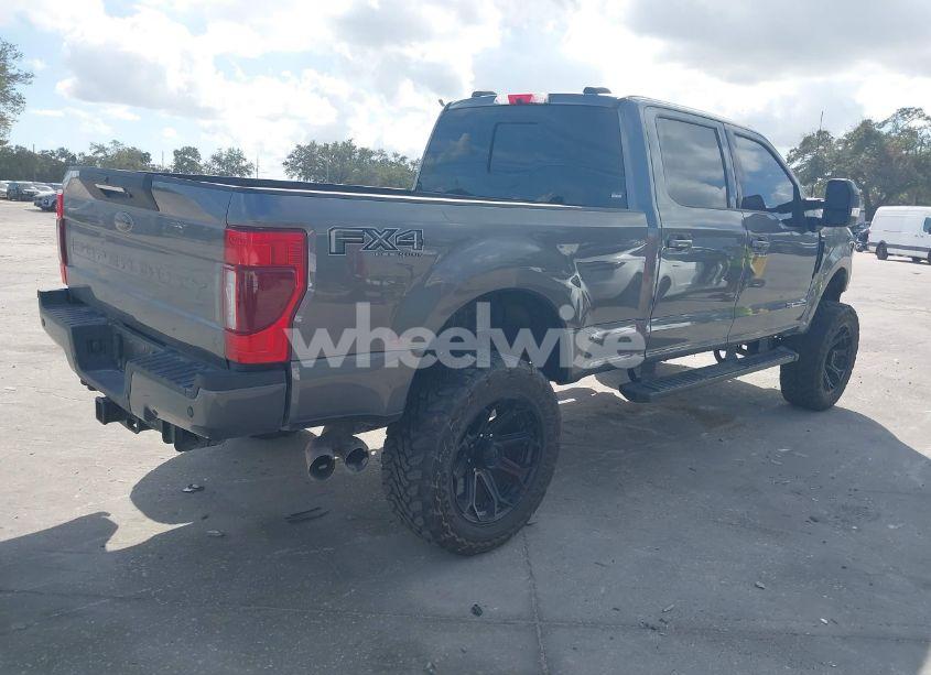 Photo 4 of 2022 Ford F-250 LARIAT (VIN 1FT8W2BT3NEF98714)