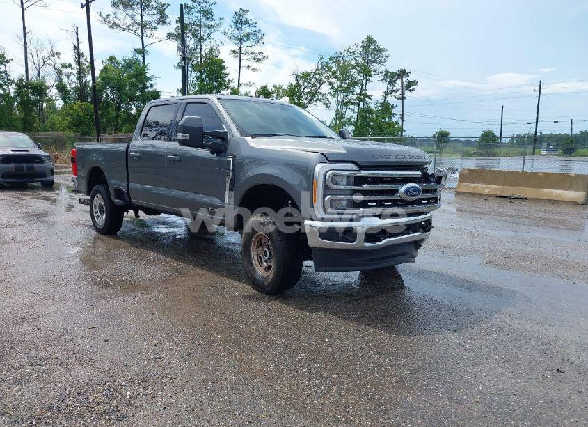 2023 Ford F-250 LARIAT (VIN 1FT8W2BT3PED84406) main photo