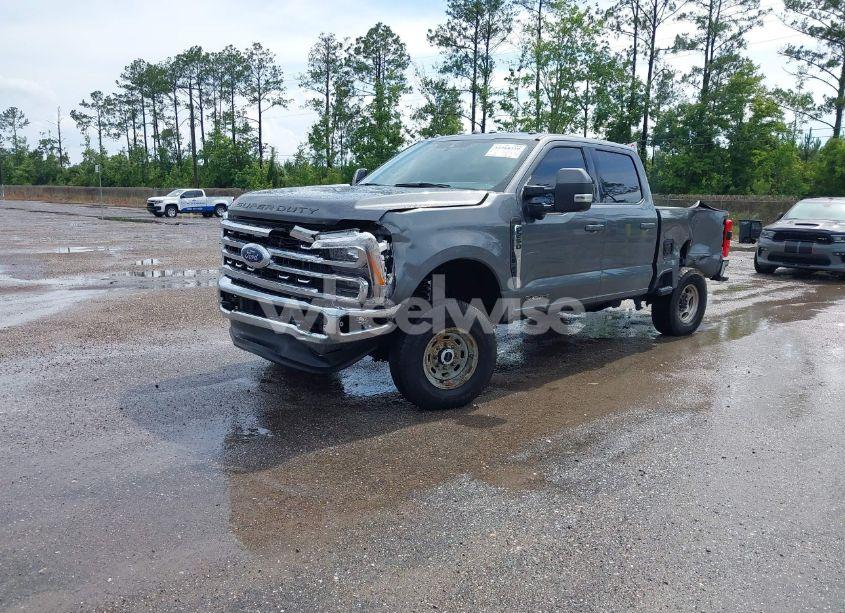 Photo 2 of 2023 Ford F-250 LARIAT (VIN 1FT8W2BT3PED84406)