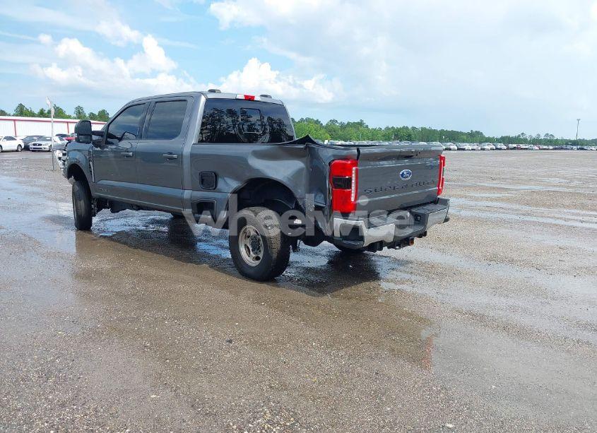 Photo 3 of 2023 Ford F-250 LARIAT (VIN 1FT8W2BT3PED84406)