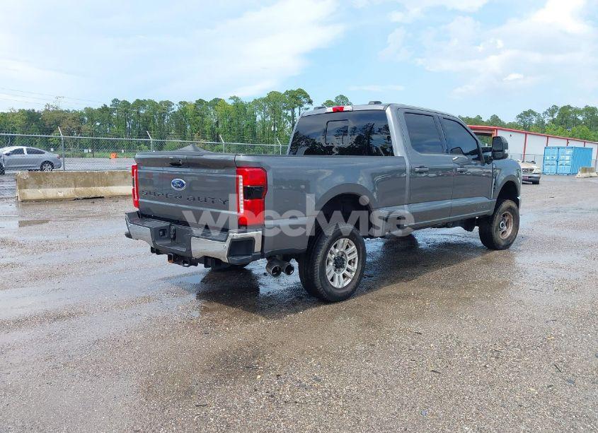 Photo 4 of 2023 Ford F-250 LARIAT (VIN 1FT8W2BT3PED84406)