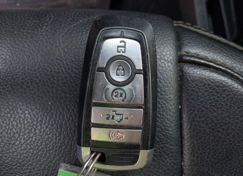 Photo 10 of 2021 Ford F-250 LARIAT (VIN 1FT8W2BT4MEC25003)