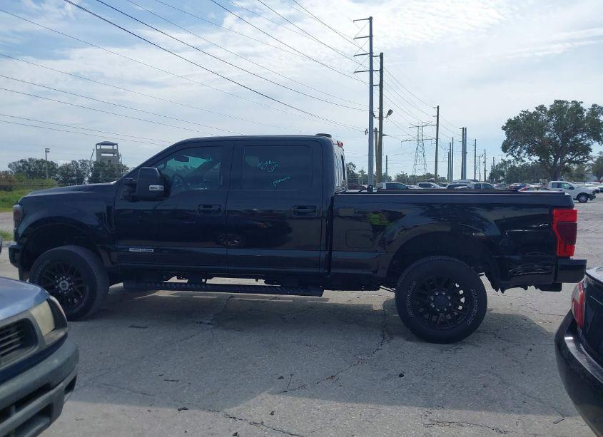 Photo 14 of 2021 Ford F-250 LARIAT (VIN 1FT8W2BT4MEC25003)