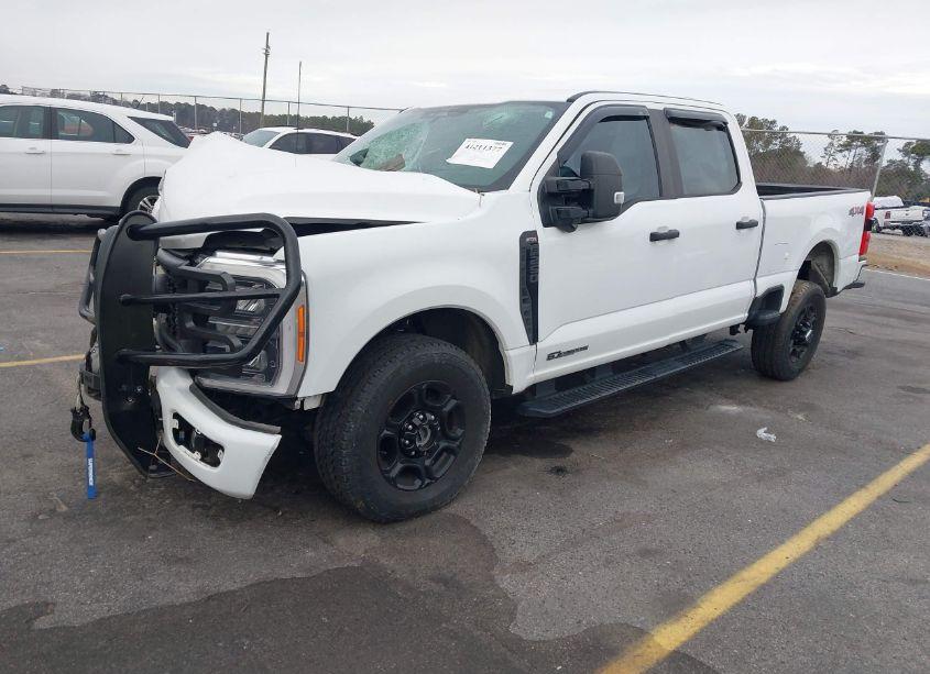 Photo 2 of 2023 Ford F-250 XL (VIN 1FT8W2BT4PEC27256)