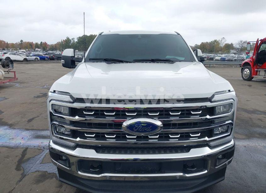 Photo 12 of 2023 Ford F-250 LARIAT (VIN 1FT8W2BT5PEC19117)