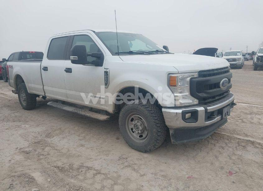 2022 Ford F-250 XL (VIN 1FT8W2BT6NEC24968) main photo
