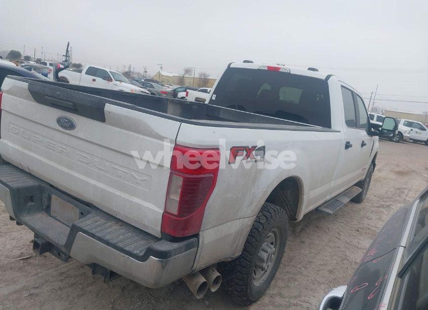 Photo 4 of 2022 Ford F-250 XL (VIN 1FT8W2BT6NEC24968)