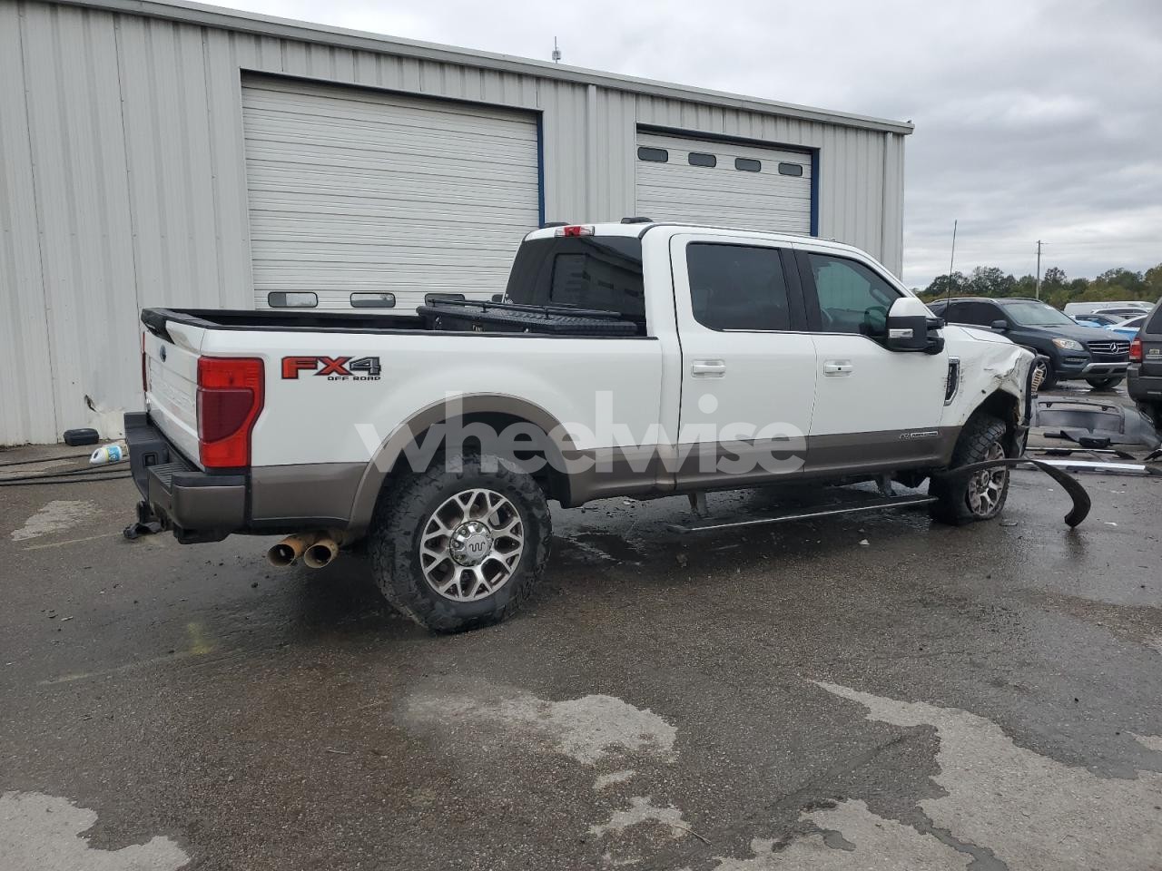 Photo 3 of 2022 FORD F250 SUPER DUTY (VIN 1FT8W2BT6NEC55024)