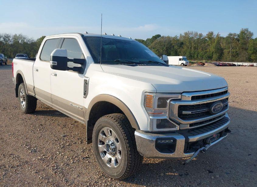 Photo 2 of 2022 Ford F-250 LARIAT (VIN 1FT8W2BT6NEC83292)
