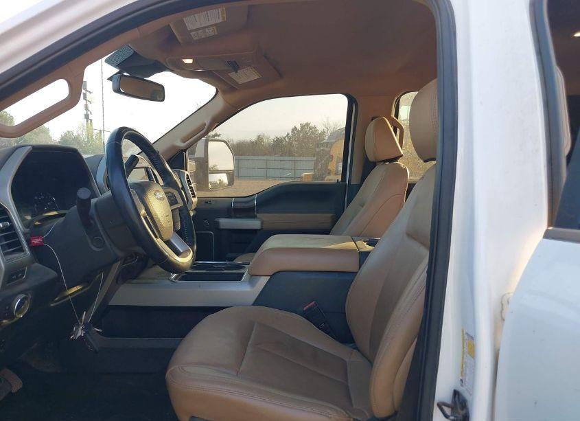 Photo 5 of 2022 Ford F-250 LARIAT (VIN 1FT8W2BT6NEC83292)