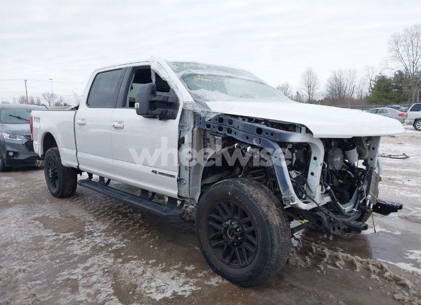 2022 Ford F-250 LARIAT (VIN 1FT8W2BT6NEF78201) main photo