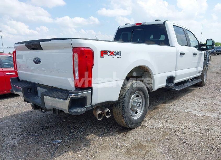 Photo 4 of 2023 Ford F-250 XL (VIN 1FT8W2BT7PEE23014)