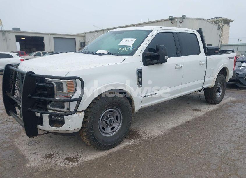Photo 2 of 2022 Ford F-250 LARIAT (VIN 1FT8W2BTXNEE65190)