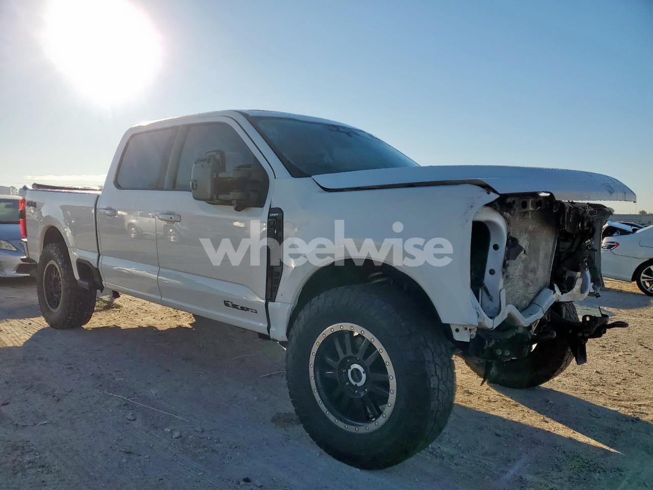Photo 4 of 2024 FORD F250 SUPER DUTY (VIN 1FT8W2BTXREC38118)