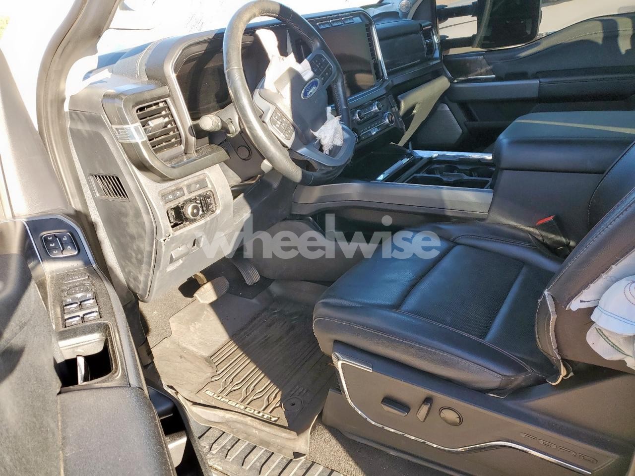 Photo 8 of 2024 FORD F250 SUPER DUTY (VIN 1FT8W2BTXREC38118)