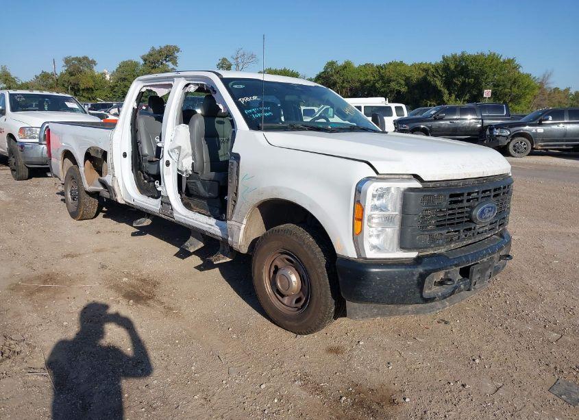 2023 Ford F-350 XL (VIN 1FT8W3AT3PEC80862) main photo