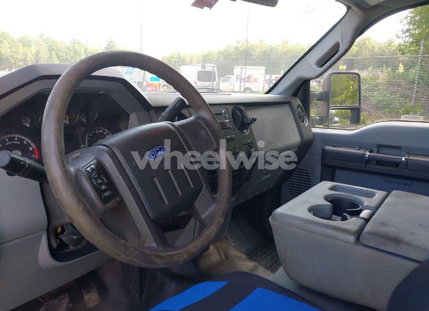 Photo 6 of 2011 Ford F-350 XL (VIN 1FT8W3B60BEC02797)