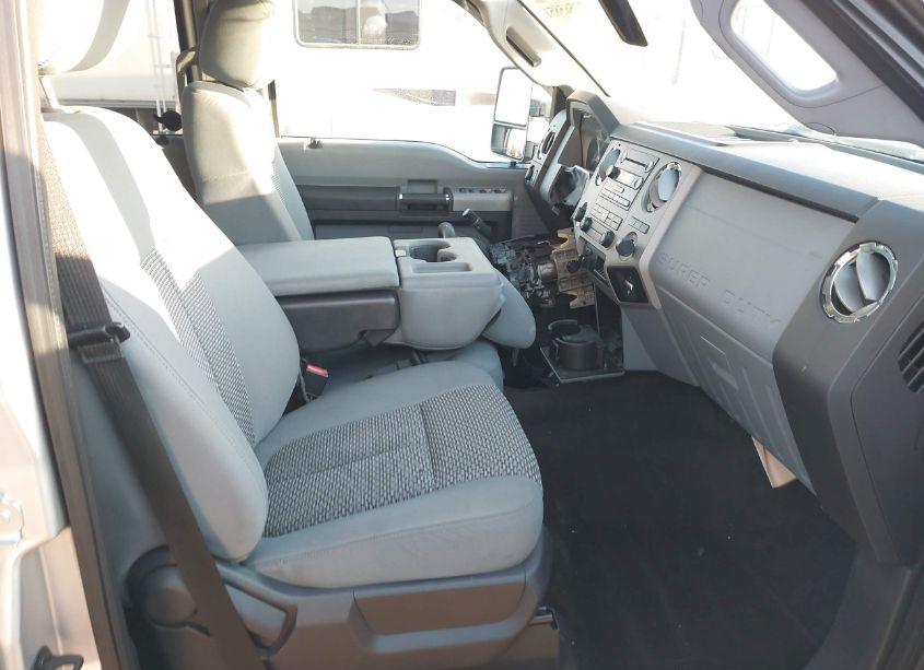 Photo 6 of 2015 Ford F-350 XLT (VIN 1FT8W3B60FEA34715)