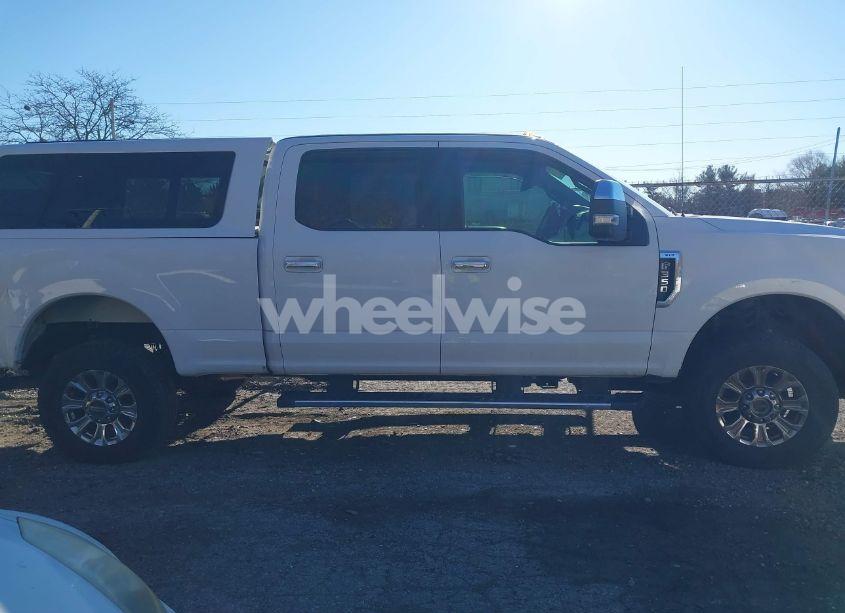 Photo 13 of 2019 Ford F-350 XLT (VIN 1FT8W3B66KEE79308)