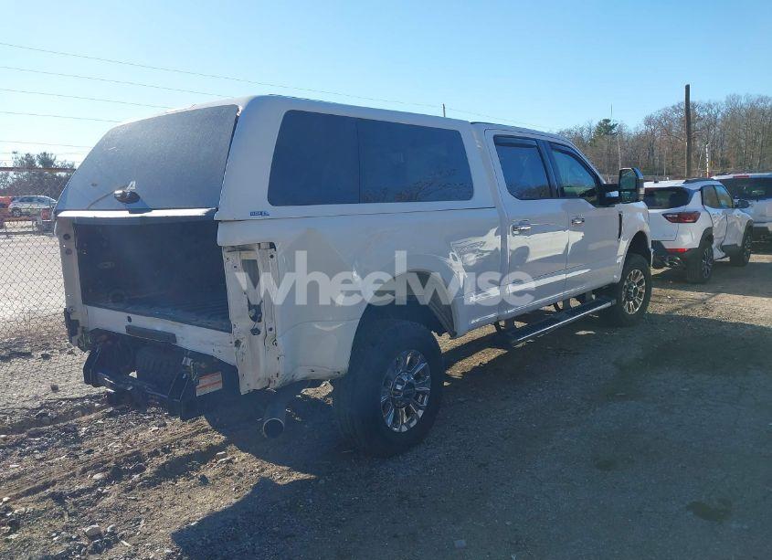 Photo 4 of 2019 Ford F-350 XLT (VIN 1FT8W3B66KEE79308)